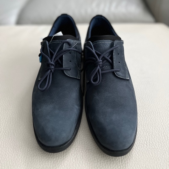 NWOB - Johnston & Murphy XC4 Elkin Plain Toe Lace Up Waterproof Shoe - Size 8.5 - Picture 2 of 11